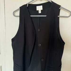 H&M Black Sleeveless Vest